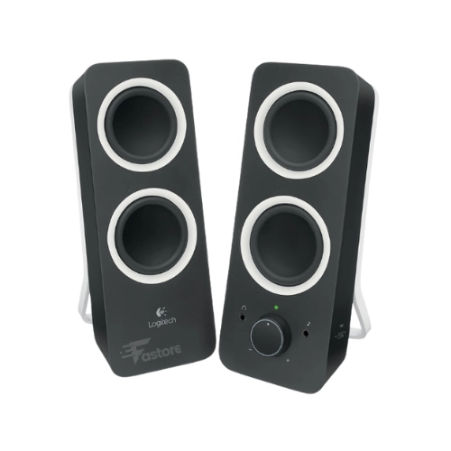 Haut-parleur Logitech Z200, son stéréo clair avec des basses améliorées, parfait pour écouter de la musique ou regarder des vidéos. Disponible sur Fastore à Madagascar.