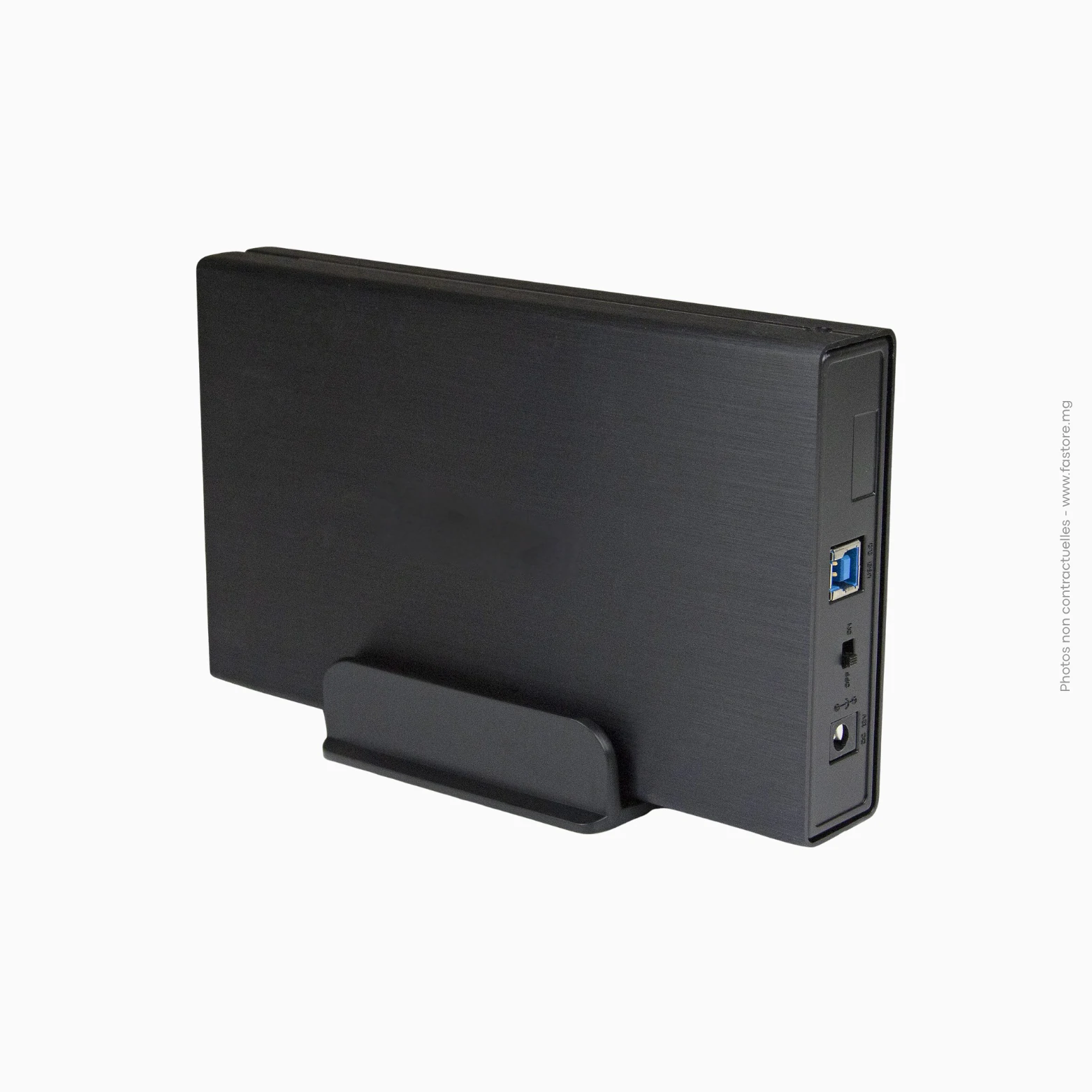Boi╠étier Rack SATA 3.5_ en USB 2.0 me╠ütal avec alimentation _ Infopro (4) Boîtier Rack SATA 3.5" en USB 2.0 métal avec alimentation | Infopro – Image 1